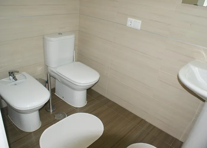 Διαμέρισμα Espacioso Frente Al Palacio De Congresos - Aa *